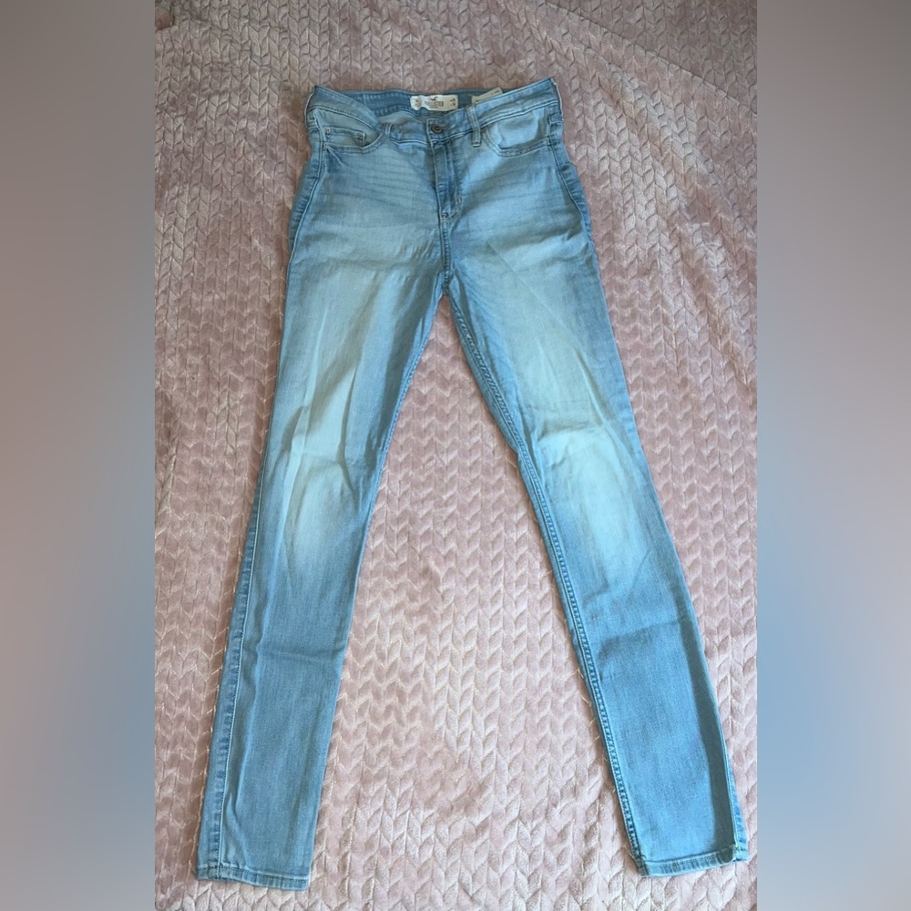hollister jeans